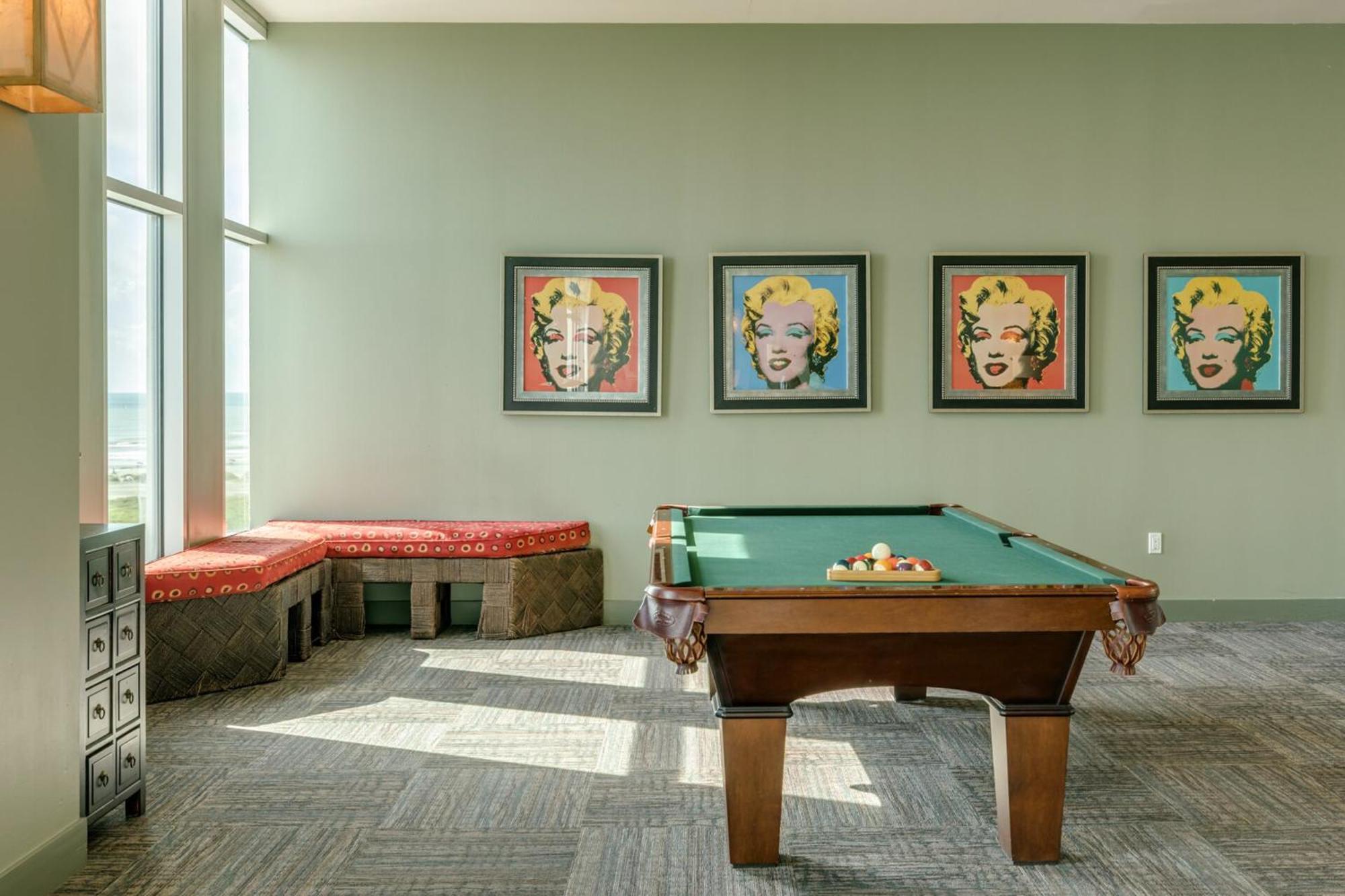 Emerald By The Sea Retreat Galveston Bilik gambar